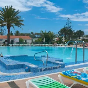 3 Bedroom Bungalow In Secure San Bartolomé