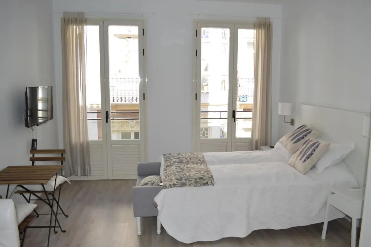 Modern Studio Flat Close To Plaza Merced Málaga